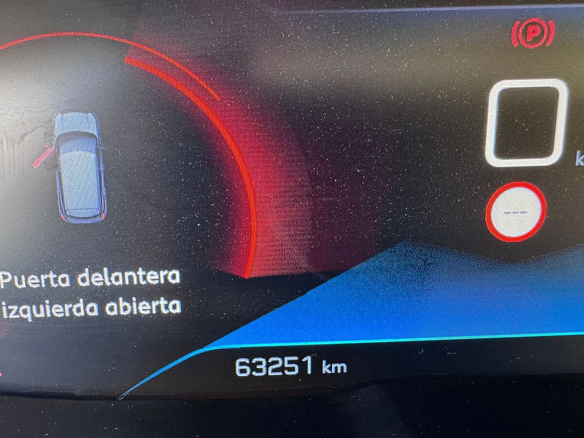 PEUGEOT 3008 ALLURE 1.2. E-THP AUTO SPANISH LHD IN SPAIN ONLY 39000 MILES 2020